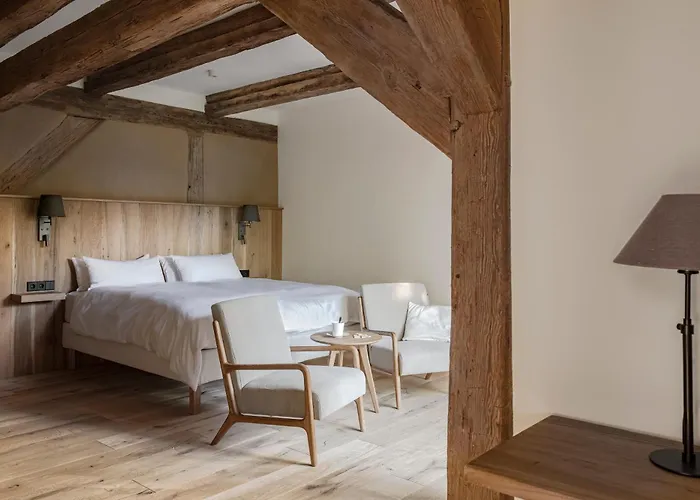 Bed & Breakfast 1736 3*